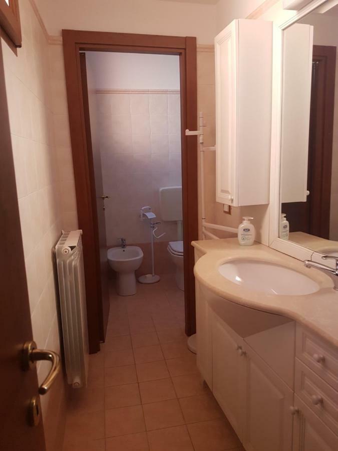 バヴェーノCasa Aleアパートメント エクステリア 写真